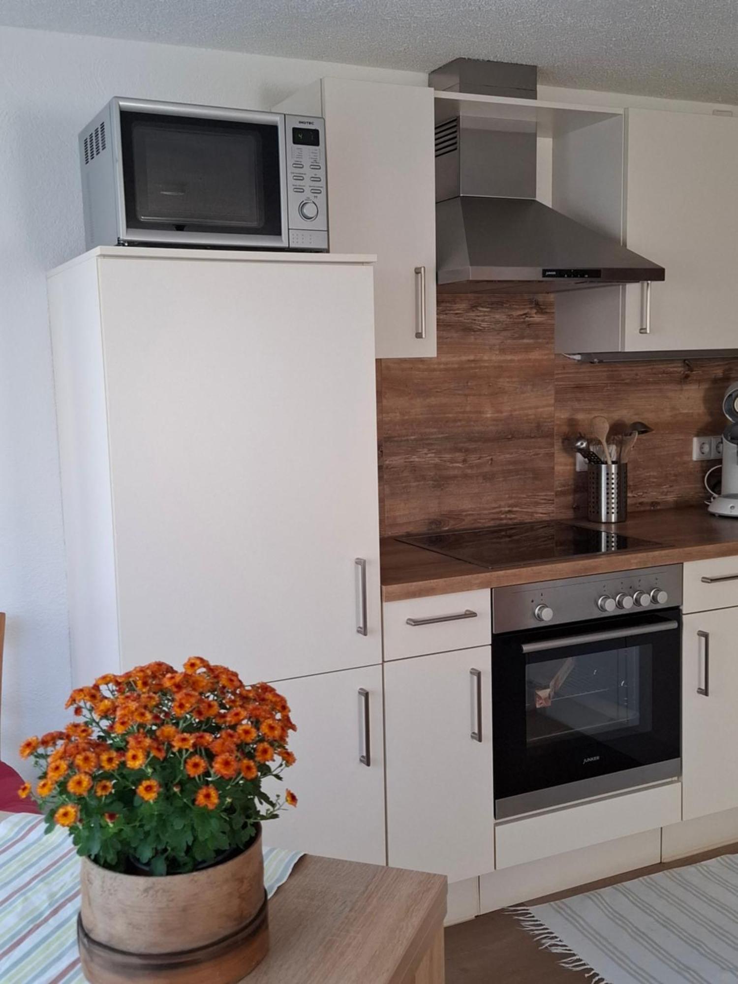 Haus Am Bergli Apartment แฮร์บอลซ์ไฮม์ ภายนอก รูปภาพ